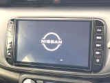 【大画面ナビ】人気の大型9インチナビを装備。存在感のある大画面はインパクト大!ナビ利用時のマップ表示は見やすく、テレビやDVDは臨場感がアップ!いつものドライブがグッと楽しくなります♪