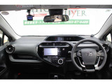 ステアリングの剥げもありません!! 運転する際に目に付くところですので綺麗な方がいいですよね☆ またダッシュボードも綺麗ですよ☆何か剥がした跡がベタベタ残っていると目に付いて嫌ですよね!