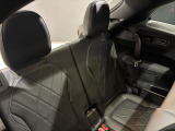 車両は屋内展示しておりますので天候に関係なくごゆっくりコンディションご確認頂けます。車両を倉庫へ保管している場合が御座いますのでご来店前に在庫確認頂けると幸いです。TEL072-784-8800