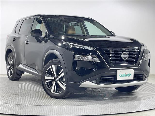 エクストレイル 1.5 G e-4ORCE 4WD 4WD 本革シート