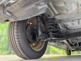 お車を安心してお乗りいただく為には、足回りの定期点検が欠かせません。サービスサポート(有償保証)では無料点検もご提供しており、安心のカーライフをお過ごしいただけるサポート体制が整っています。