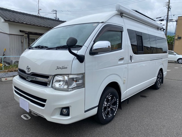 ハイエースバン