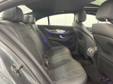 メルセデス・ベンツの定める厳しい基準をクリアしたお車のみをご案内させて頂きます。納車前整備はメーカー規定に基づき当店3Fの指定工場で入念に行なわれます。熟練のメカニックがお客様のお車を整備致します。