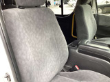 ベッドキット等の車中泊用アイテムの取り付けも実績多数ございますので、お気軽にご相談ください!