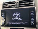 【メーカー純正9インチナビ】インテリアに溶け込むスタイリッシュな「専用設計」メーカーナビを装備♪視認性や操作性など基本性能にも優れ、より上質なカーライフをお楽しみいただけます。