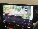【パノラミックビューモニター】専用のカメラにより、上から見下ろしたような視点で360度クルマの周囲を確認することができます☆死角部分も確認しやすく、狭い場所での切り返しや駐車もスムーズに行えます。