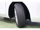 タイヤサイズ 185/65R15。