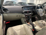 V40 T3 インスクリプション 