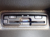■【ETC車載器】が装備されています。セットアップをしてお渡しとなり、ETCカードを差し込むだけで高速道路の利用が可能です。