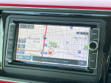 ●純正ナビ:一体感のあるナビは、高級感ある車内を演出してくれます。Bluetooth再生などオーディオ機能も充実しておりますので、運転もより楽しめます♪