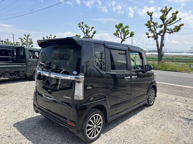 ホンダ N-BOXカスタム G ターボ パッケージ 4WD の中古車詳細 (69,000