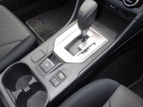 弊社保証では納車日から走行距離無制限で、消耗品を除く全ての部品を1年間保証します。(福祉車両に関して架装装置は保証対象外となります)(外国産車は距離5,000kmまで半年間)
