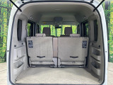 普段のお買い物や通勤、送迎等に十分な荷室スペースを確保しております。セカンドシートを倒すと、大きな荷物の積載も可能です♪