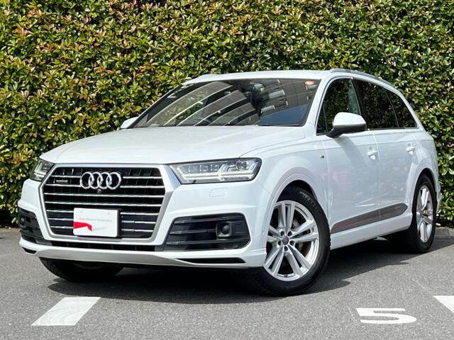 Q7 55 TFSI クワトロ 4WD