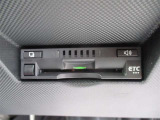 お得で便利なETCを装備♪ETCのメリットは料金がお得になるだけではありません!ETC専用出口ではスーイスイっと停止ぜずに通過できることもメリットです☆