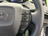 【レーダークルーズコントロール】高速道路での長距離走行が楽に!!自動で速度を保つクルーズコントロールが、衝突軽減システムと連携し、前方の車両を感知して車間を保つように速度調節してくれます!!