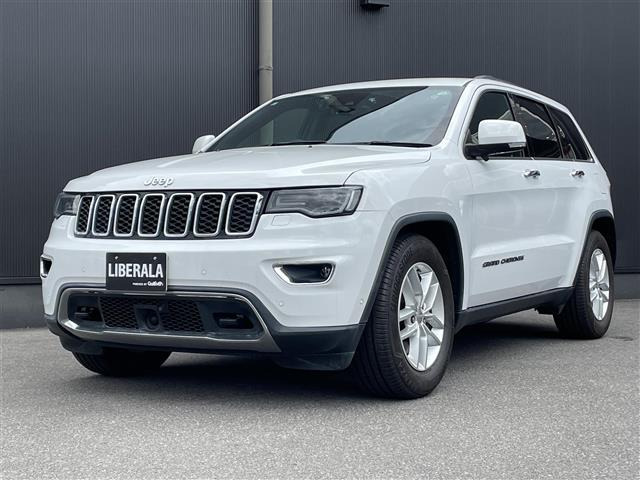 グランドチェロキー リミテッド 4WD 本革シート