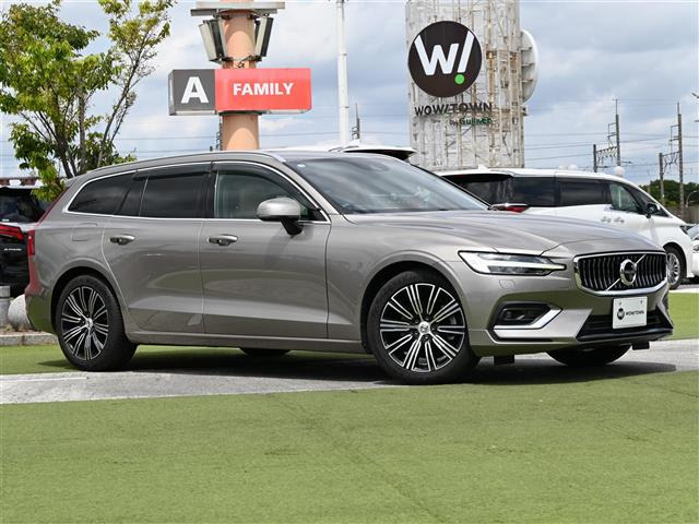 ボルボ V60 