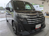 LEDヘッドライトです。デザイン性がよくとても明るいので、夜間の走行や悪天候でも安心です。しかも長寿命!