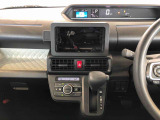 温度を設定すれば、自動で車内の温度管理をしてくれる優れものです♪ATミッションで運転楽々