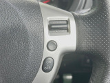 【クルーズコントロール】高速道路もラクラク走行。アクセルを離しても一定速度で走行ができ、長距離運転時の負担を軽減!加速・減速も簡単なスイッチ操作で調整できます。