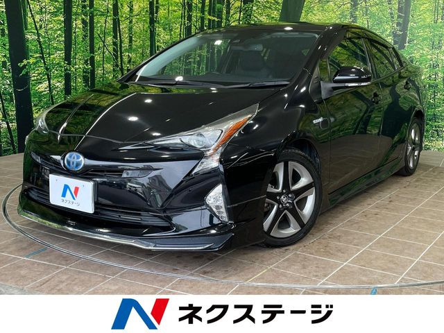トヨタ プリウス 