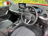 Audiのインテリアはエクステリア同様、優れたデザイン性とクオリティ、そして機能性を兼ね備えております。