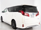 ★展示前点検実施★特殊な機材も用いて、全車点検を実施しております!