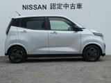 取り回しのしやすいボディサイズが支持されています。静かで力強い電気自動車の加速をぜひご体感ください。