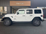 どの角度からみても「あッJeepだ」と言われますよ。