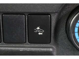 ■衝突回避支援機構■自動車に搭載したレーダーやカメラからの情報をコンピュータが解析し、運転者への警告やブレーキの補助操作などを行います。事故予防に!