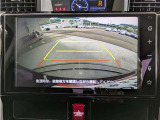 駐車が苦手な方にも安心なバックモニター付き