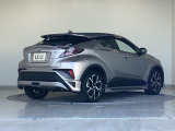 現車を確認できる方へ販売いたします。当社サービススタッフにて純正部品を使い点検整備を実施し、その後、ご納車させていただきますのでご安心してご利用いただけます。