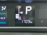 たとえばダイハツのお店にある、たくさんのスマアシ搭載車は、正常に作動する事をしっかり確認します。