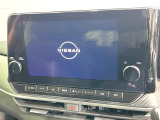 【純正9型ナビ】人気の純正ナビを装備しております。ナビの使いやすさはもちろん、オーディオ機能も充実!キャンプや旅行はもちろん、通勤や買い物など普段のドライブも楽しくなるはず♪