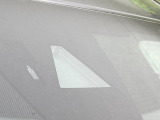 【i-ACTIVESENSE】走行中に前方の車両等を認識し、衝突しそうな時は警報とブレーキで衝突回避と被害軽減をアシスト。より安全にドライブをお楽しみいただけます。