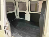 新車・中古車・サービス工場一体型店舗です。中古車はもちろん、ダイハツの新車も販売しておりますので是非一度ご来店下さい!