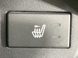 【シートヒーター】寒い日に重宝するシートヒーター!エアコンより早く温まってくれるので寒がりの人も安心ですね♪エアコンの温風は乾燥するから苦手、という方にもをおすすめです。