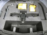 【パンク修理キット】パンク修理キットが付属します。※応急用タイヤは付属しておりません。※損傷の状態によっては修理できない場合があります。