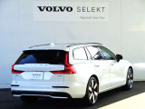 V60 ウルトラ T6  AWD プラグインハイブリッド 4WD 