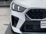また、BMW正規認定中古車は、エマージェンシーサービスが自動付帯。24時間365日、皆様のカーライフをサポート致します。確かな安心のうえで、「駆けぬける歓び」をご堪能ください。