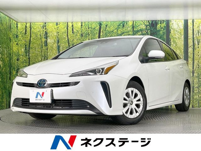 トヨタ プリウス 