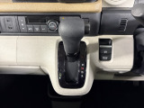販売はお客様とのお付き合いのスタートです。販売後も、定期メンテナンス・車検・各種取付など何でもお気軽にご相談ください。