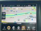 ●純正ナビ:一体感のあるナビは、高級感ある車内を演出してくれます。Bluetooth再生などオーディオ機能も充実しておりますので、運転もより楽しめます♪