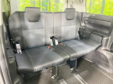3列目シートはもちろん状態良好☆大人でもゆったりと座って頂けますので、大人数でのお出かけもラクラクです♪ご家族で、気の知れた仲間で、ドライブに行くのが楽しみですね♪