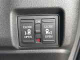 【 両側パワースライドドア 】運転席から後席スライドドアを開け閉めできます!//