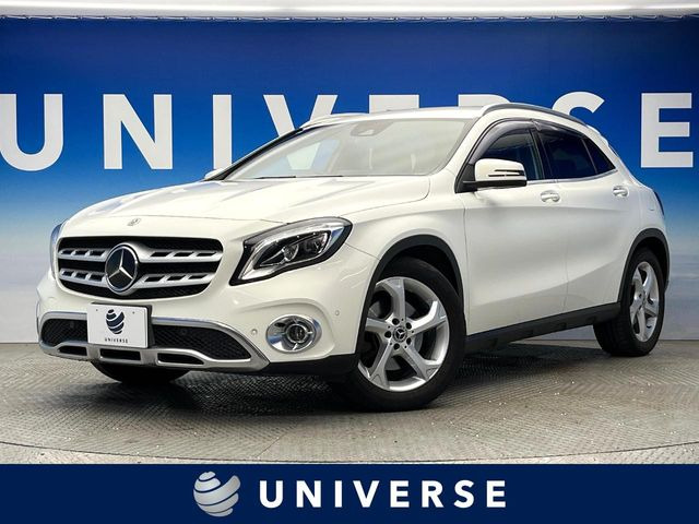 GLAクラス GLA220 4マチック 4WD 