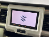 【純正ナビ】人気の純正ナビを装備しております。ナビの使いやすさはもちろん、オーディオ機能も充実!キャンプや旅行はもちろん、通勤や買い物など普段のドライブも楽しくなるはず♪