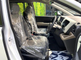 もちろん車内はキレイです♪よりクリーンな状態をキープしたいお客様には『ナノゾーンコート』がおすすめ!新型コロナウイルス対策や、除菌・消臭に効果を発揮し多くの方にご好評いただいております。