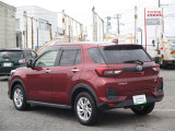 明るく広々、落ち着いた店内では、中古車のご検討・ご購入のほか、携帯電話(au)の購入等、様々なご相談に幅広く応えていきます♪